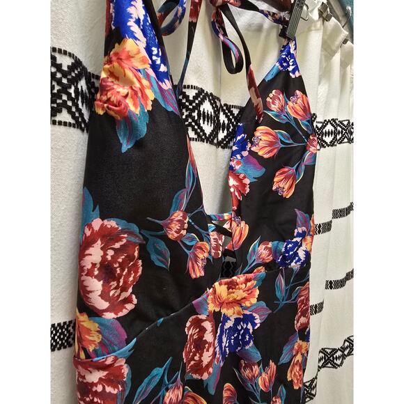 Modcloth floral one piece swimsuit deep v-neck open back XL - Picture 4 of 10